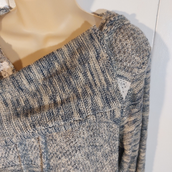 Woman's long sleeve sweater - Picture 5 of 8